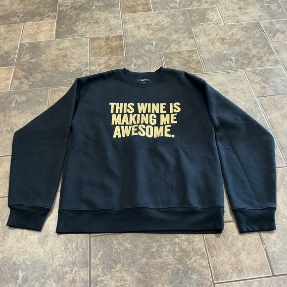 This Wine is Making me awesome- Brunette the label sweater - Picture 1 of 4